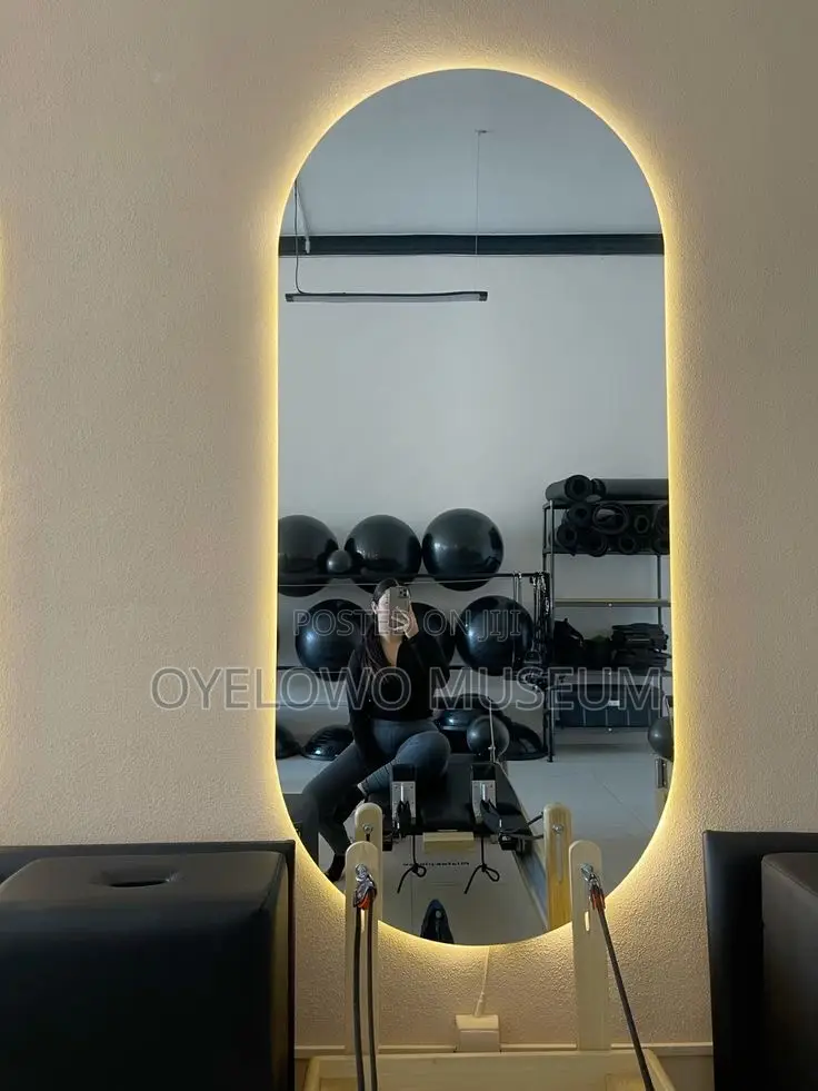 Led Mirror – Modern Room Bathroom Aesthetic (Affordable)