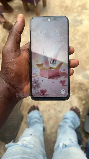 Tecno L5 8 GB Black