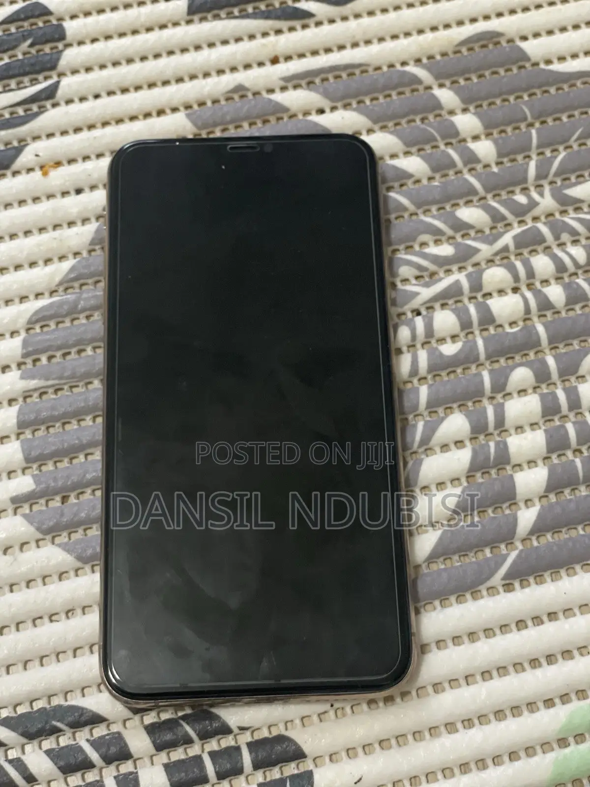 Apple iPhone 11 Pro Max 64 GB Gold