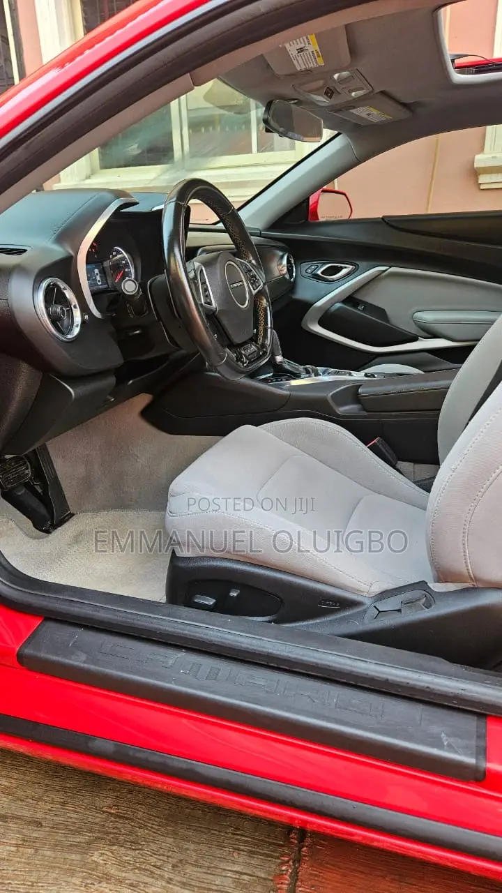 Chevrolet Camaro 2018 Red