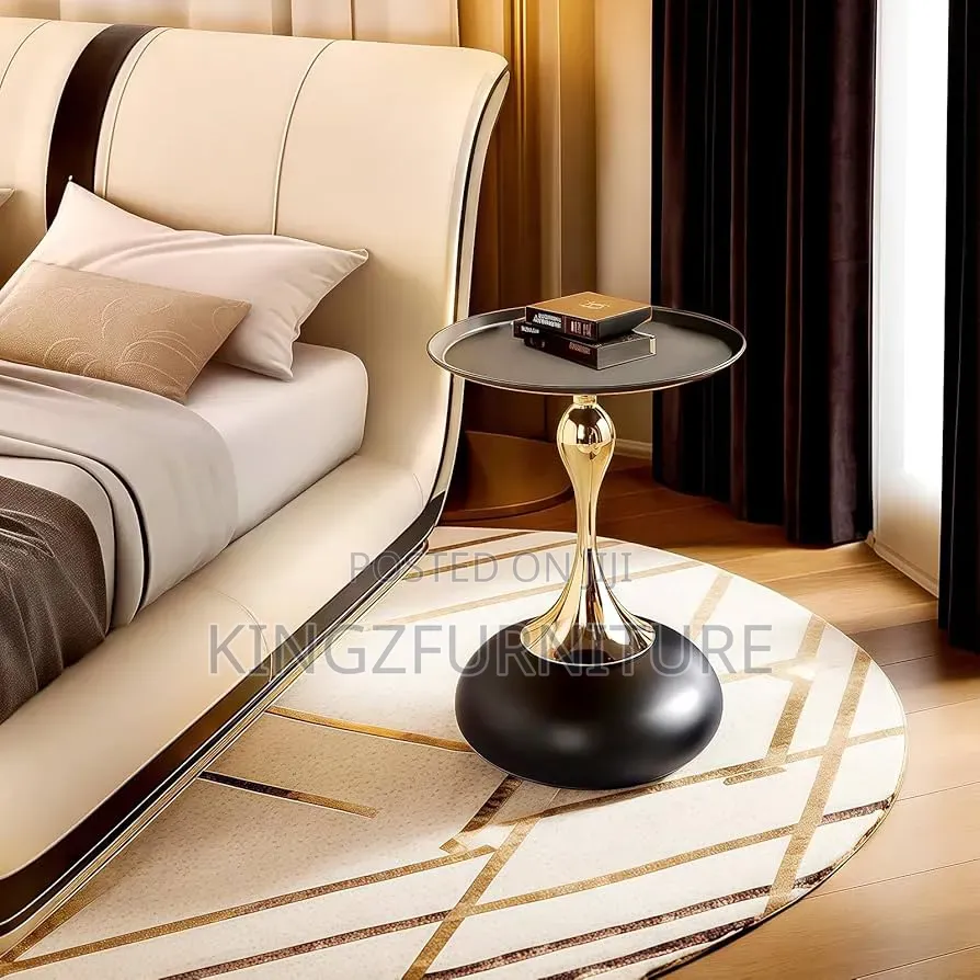 Black Round Corner Tables,