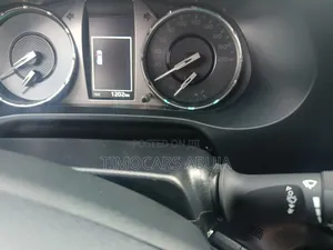 New Toyota Hilux 2025 Black