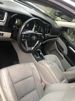 Toyota Highlander 2014 Silver