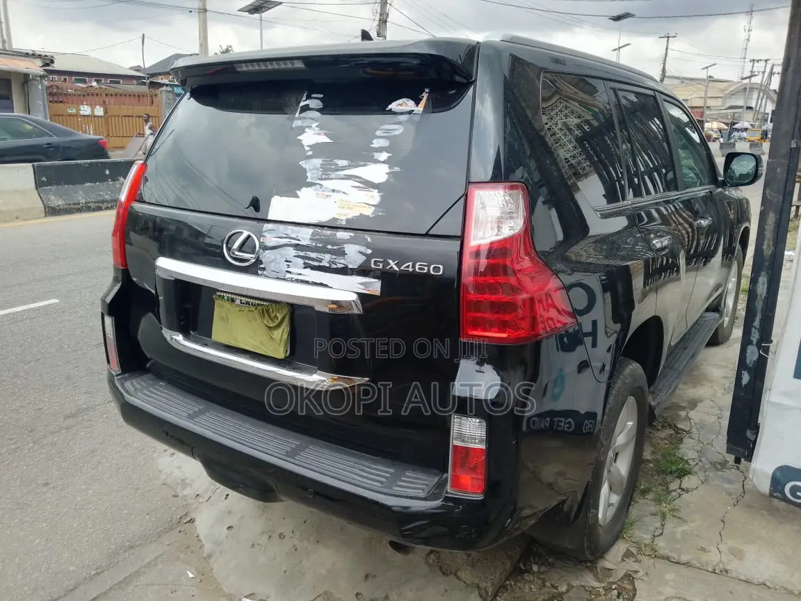 Lexus GX 2012 Black