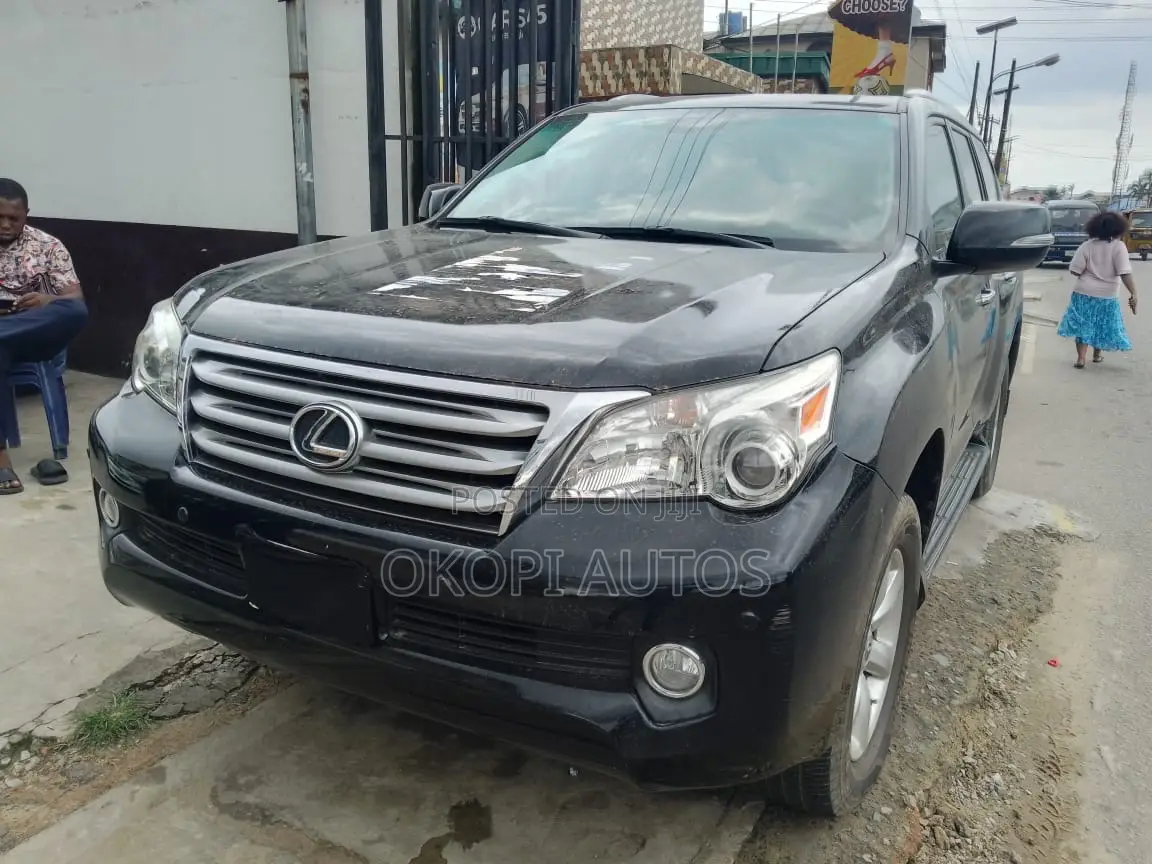 Lexus GX 2012 Black