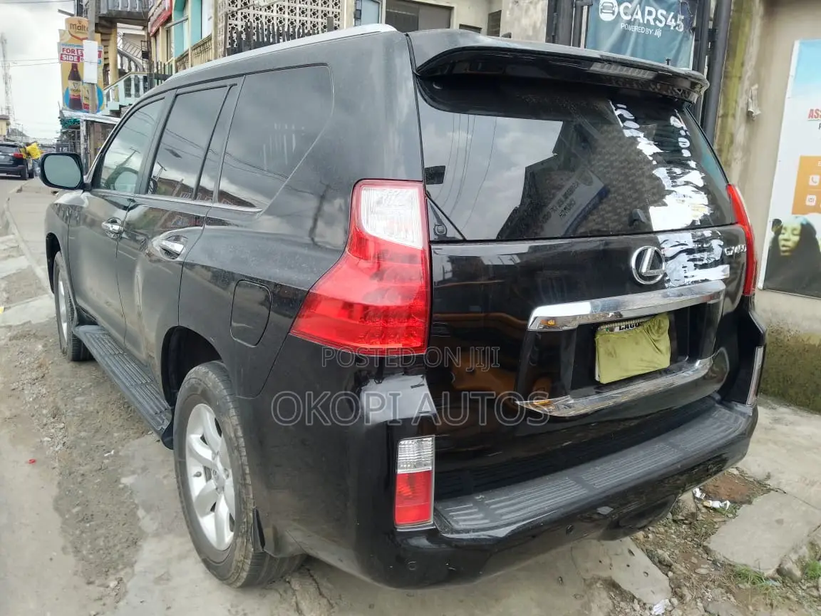 Lexus GX 2012 Black