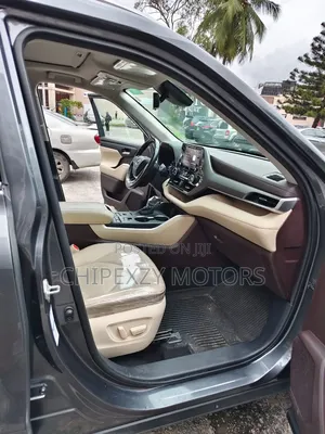 Toyota Highlander 2020 Gray