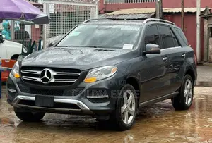 Mercedes-Benz GLE-Class 2016 Black