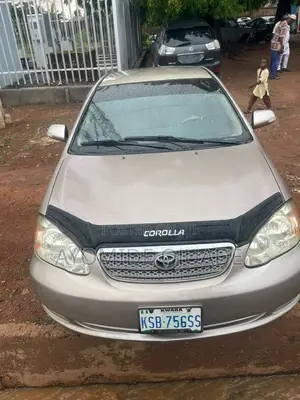 Toyota Corolla 2003 Gold