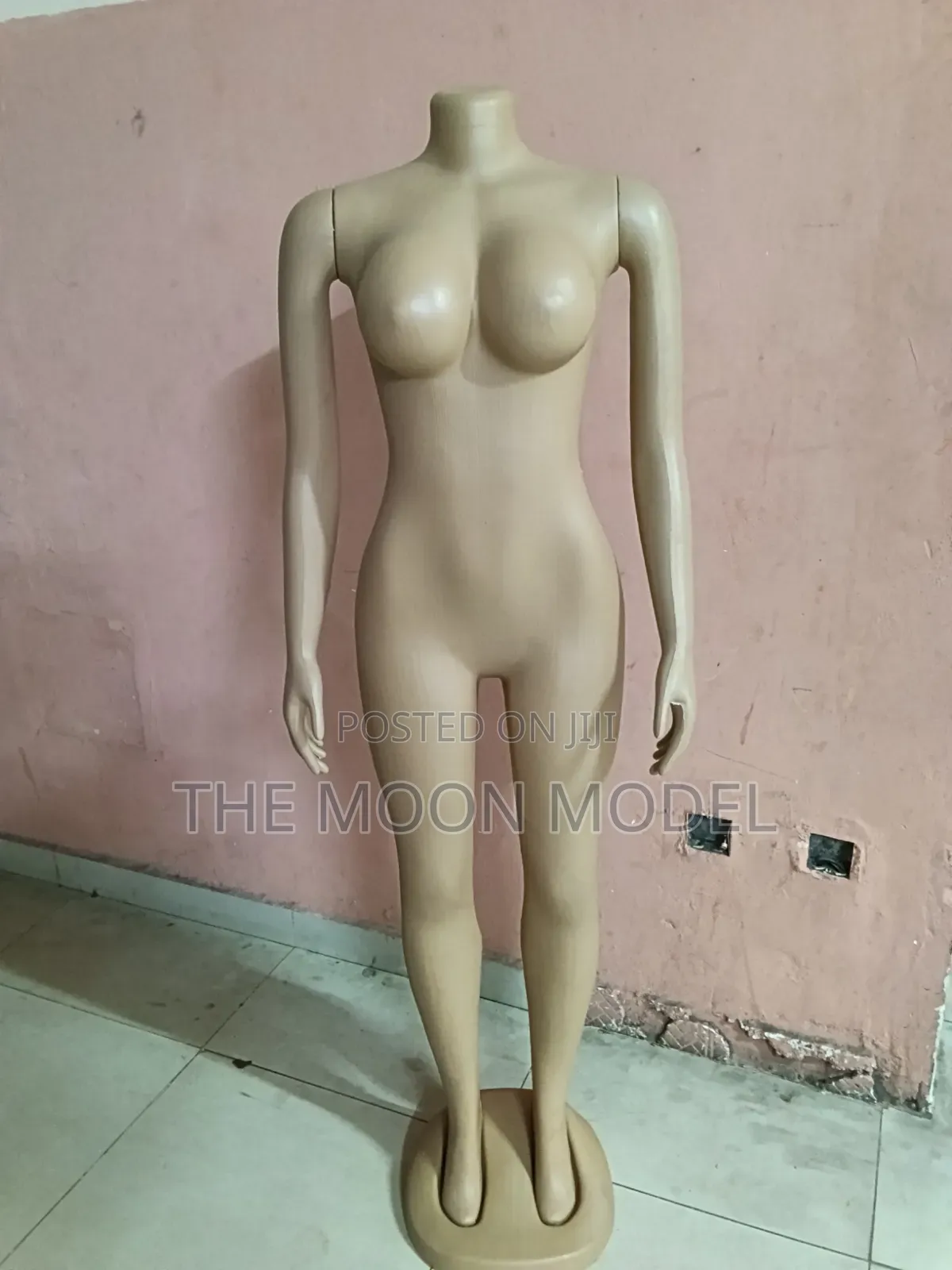 Headless Female Mannequin