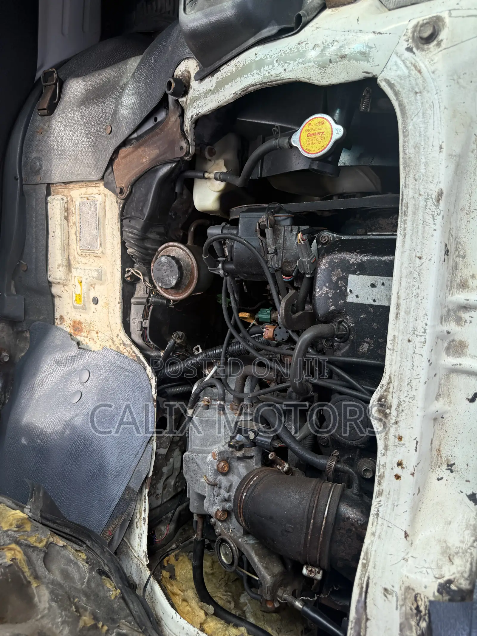 Toyota HiAce 2007 White