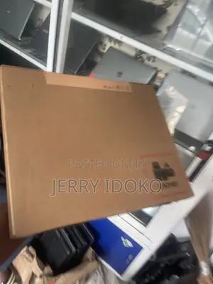 New Laptop Dell Pro 16 8GB Intel Core 3 SSD 512GB