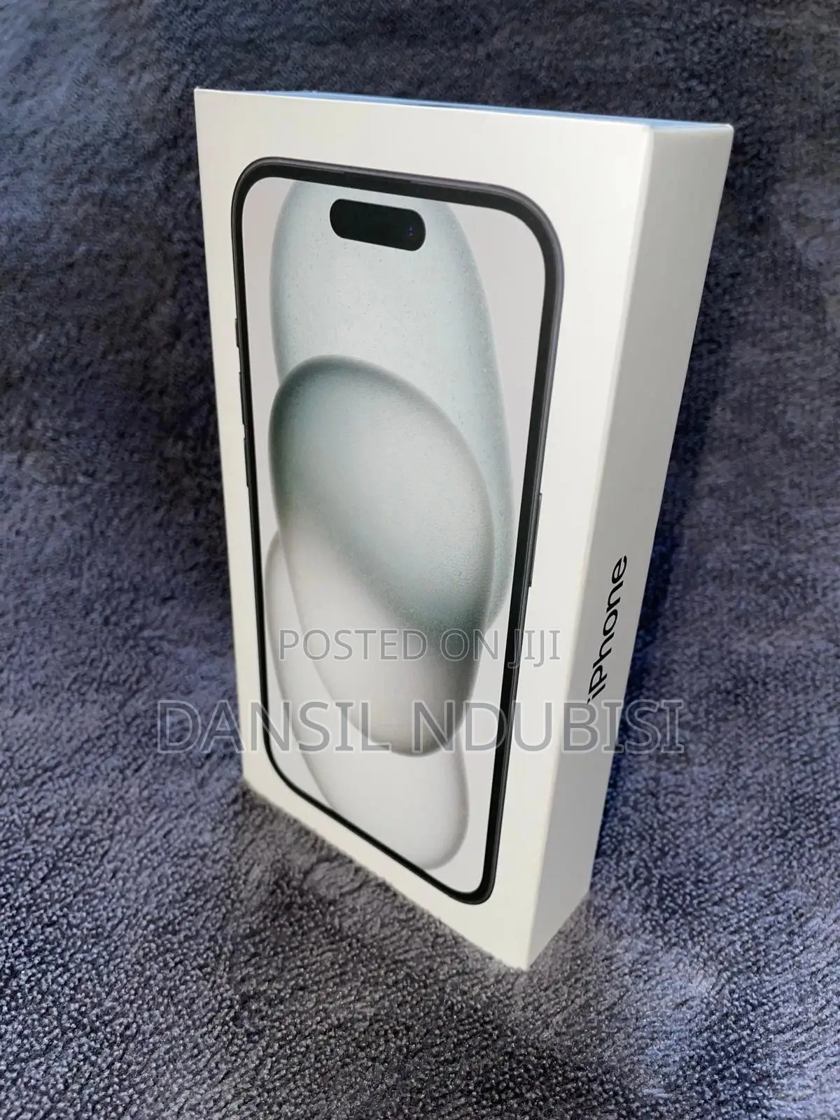 New Apple iPhone 15 128 GB Black