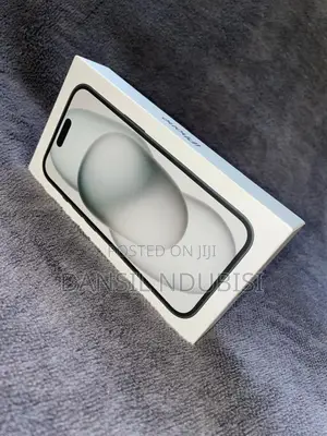 New Apple iPhone 15 128 GB Black