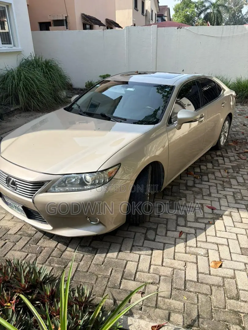 Lexus ES 2014 Gold