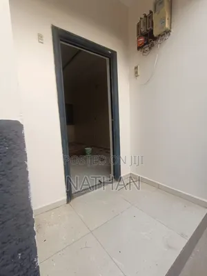 2bdrm Bungalow in A Cool Estate, Dakwo District for rent