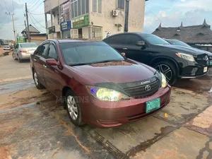 Toyota Camry 2004