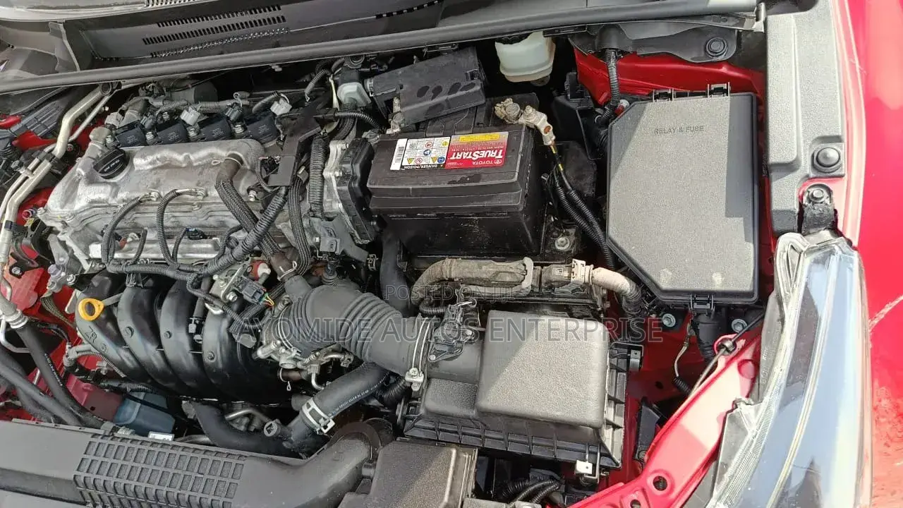 Toyota Corolla 2019 Red