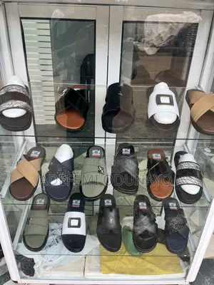 Palm Slippers