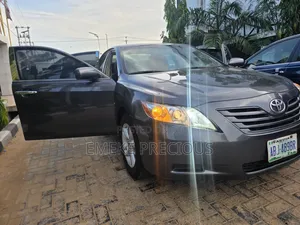 Toyota Camry 2009 Gray