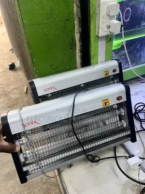 Sonik 30amps Insert Killer Lamp