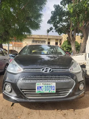 Hyundai Xcent 2016 Black
