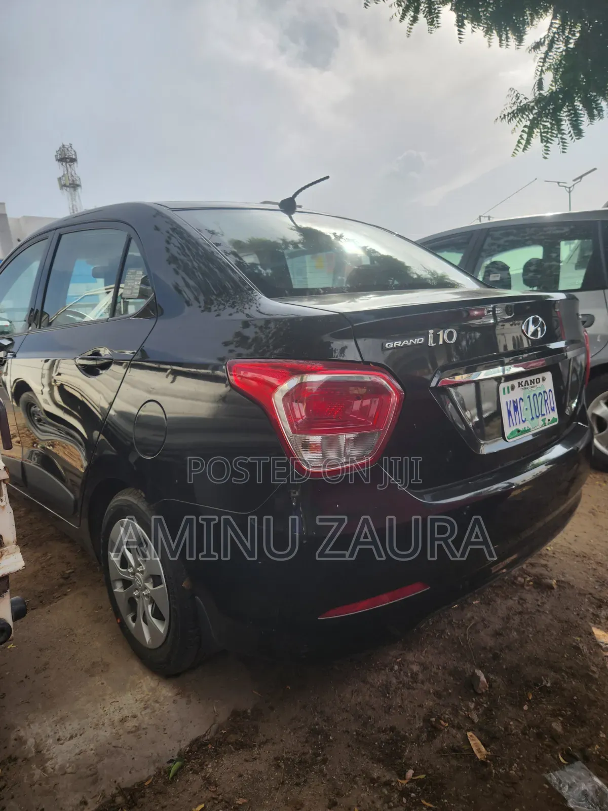 Hyundai Xcent 2016 Black