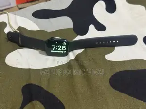 Apple Watch Series 9 – 45mm (Uk Used)
