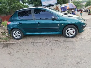 Peugeot 206 2004 Green
