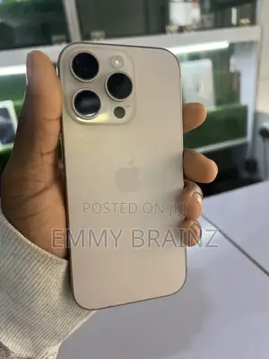 Apple iPhone 16 Pro 256 GB Gold