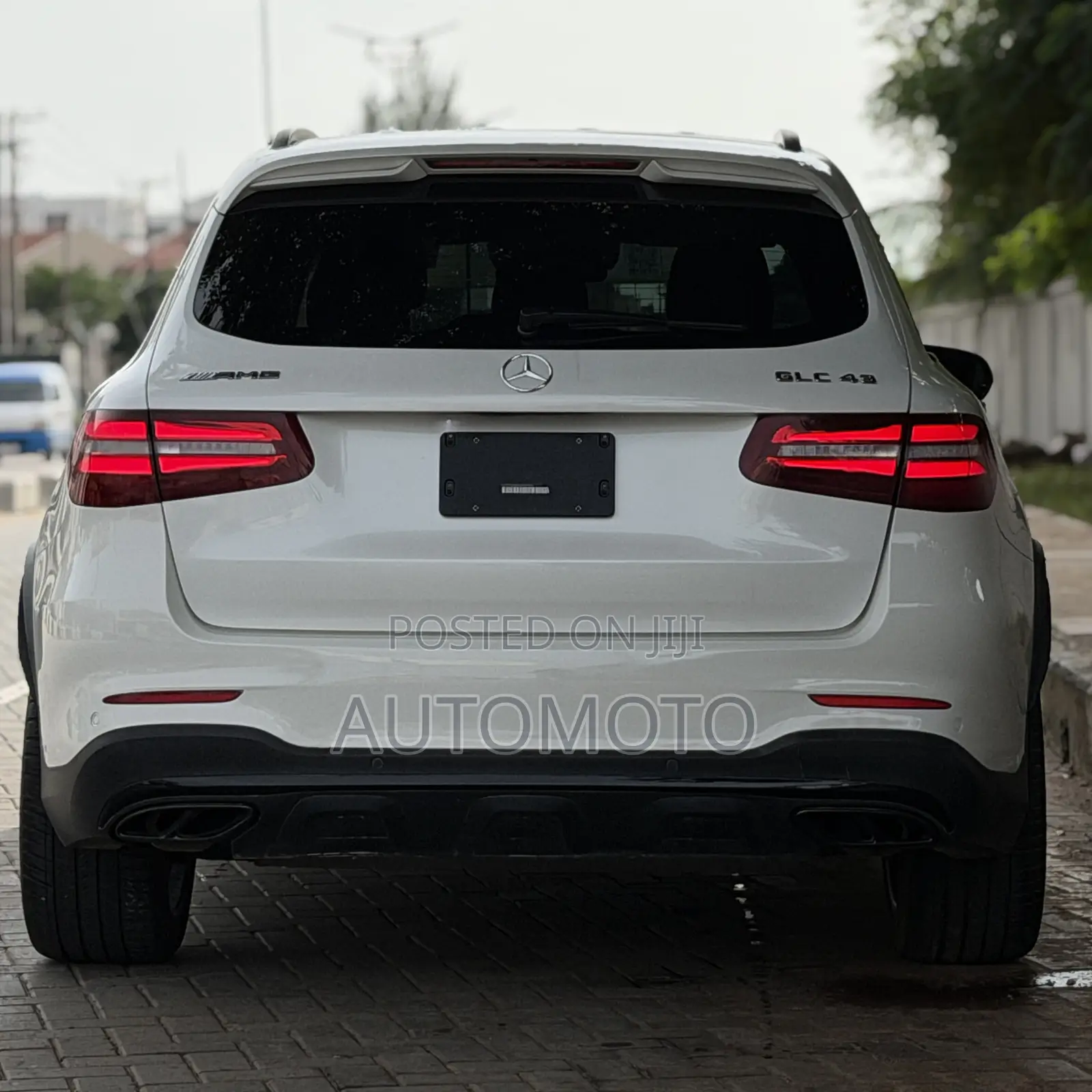 Mercedes-Benz GLC-Class 2019 White
