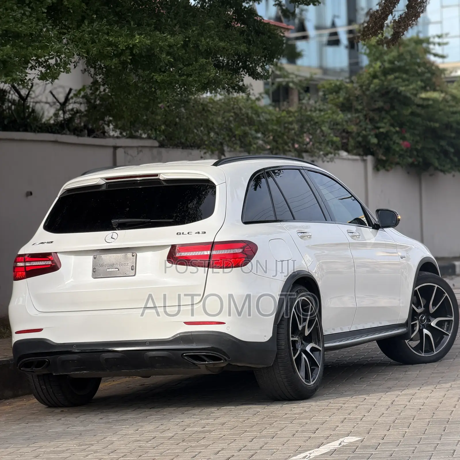 Mercedes-Benz GLC-Class 2019 White