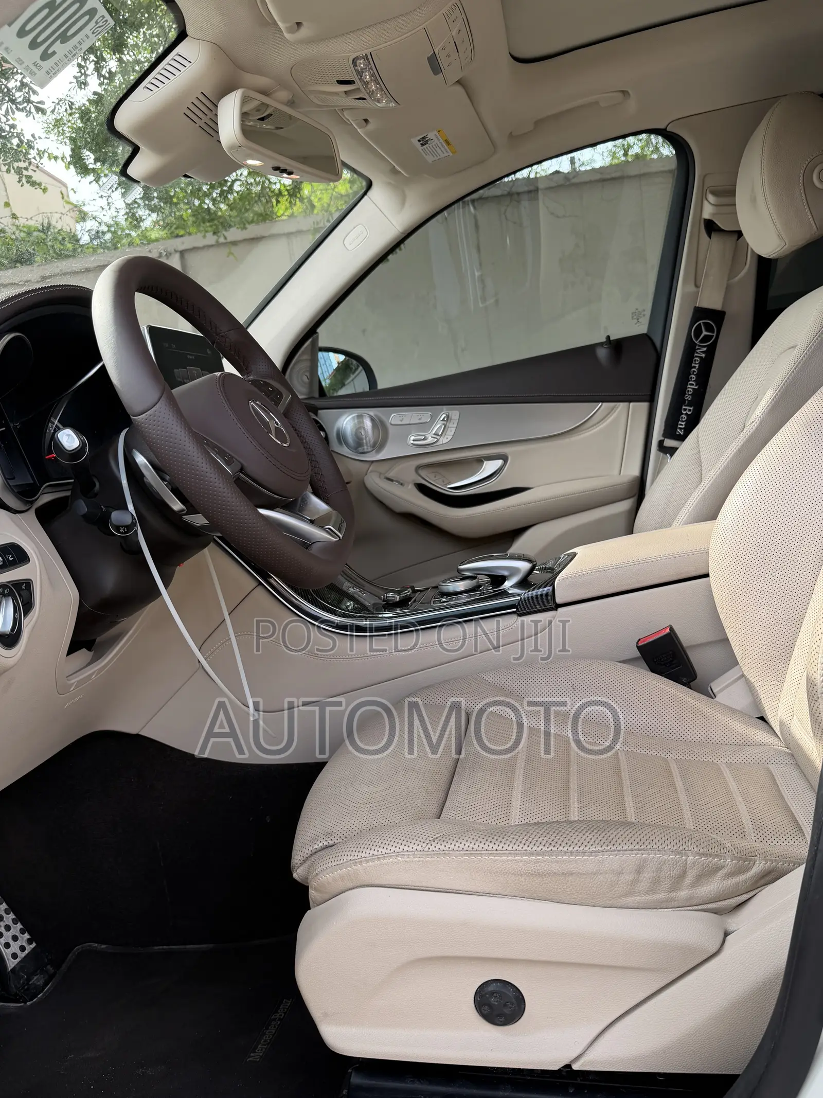 Mercedes-Benz GLC-Class 2019 White