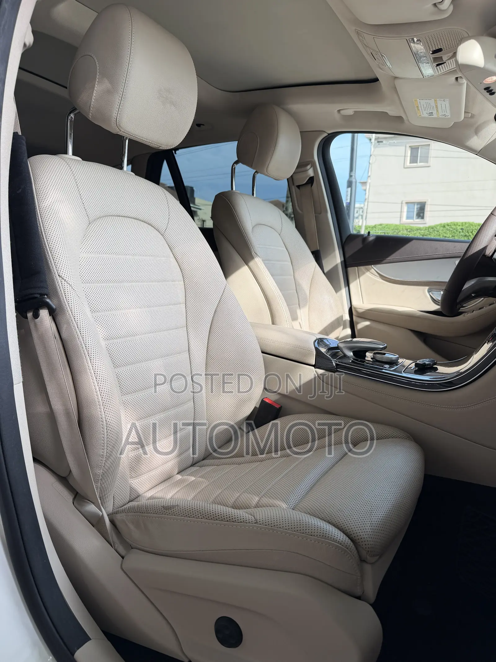 Mercedes-Benz GLC-Class 2019 White