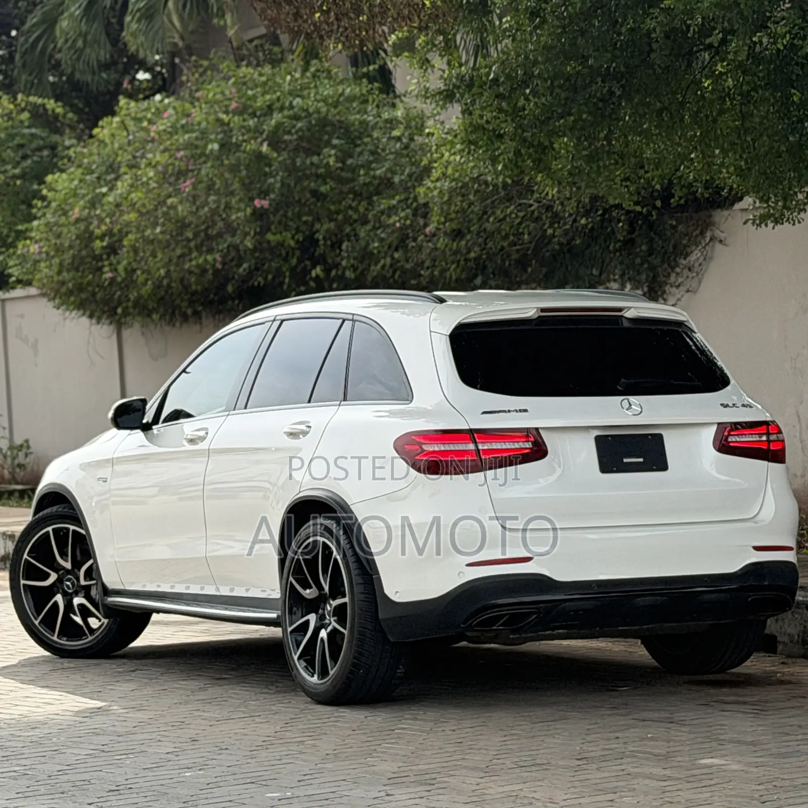 Mercedes-Benz GLC-Class 2019 White