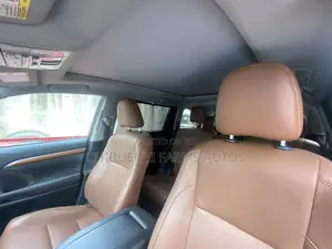 Toyota Highlander Limited Platinum 2019 Black