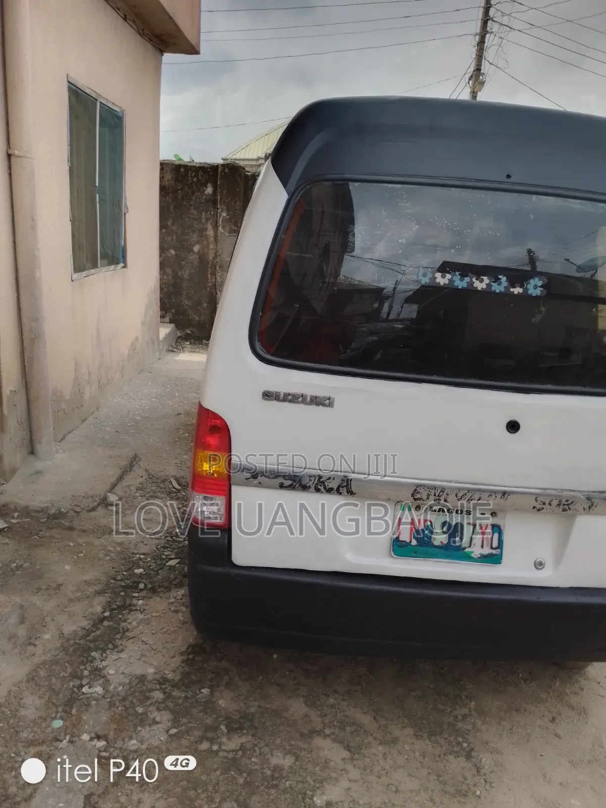 Suzuki Every 2010 White