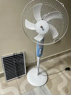 Rechargeable Fan With Solar Panel