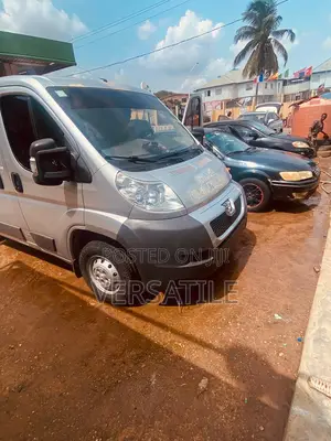 Peugeot Boxer 2016 Silver