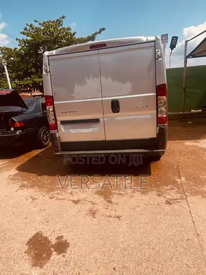 Peugeot Boxer 2007 Silver