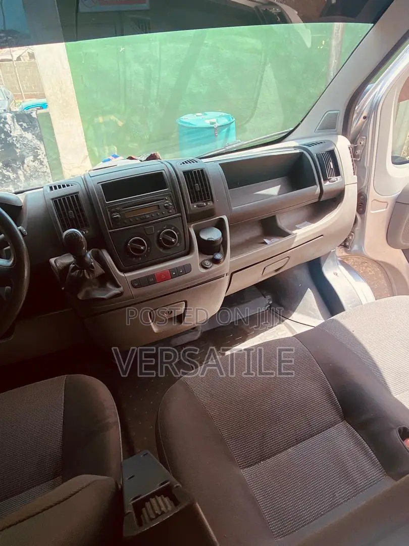 Peugeot Boxer 2007 Silver