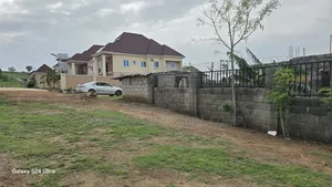 5bdrm Duplex in Atisalat Global, Sabon Lugbe for sale
