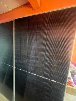 Original Jinko 600w Monocrystalline Solar Panels