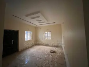 3bdrm Block of Flats in Gwarimpa Estate By, Gwarinpa for rent