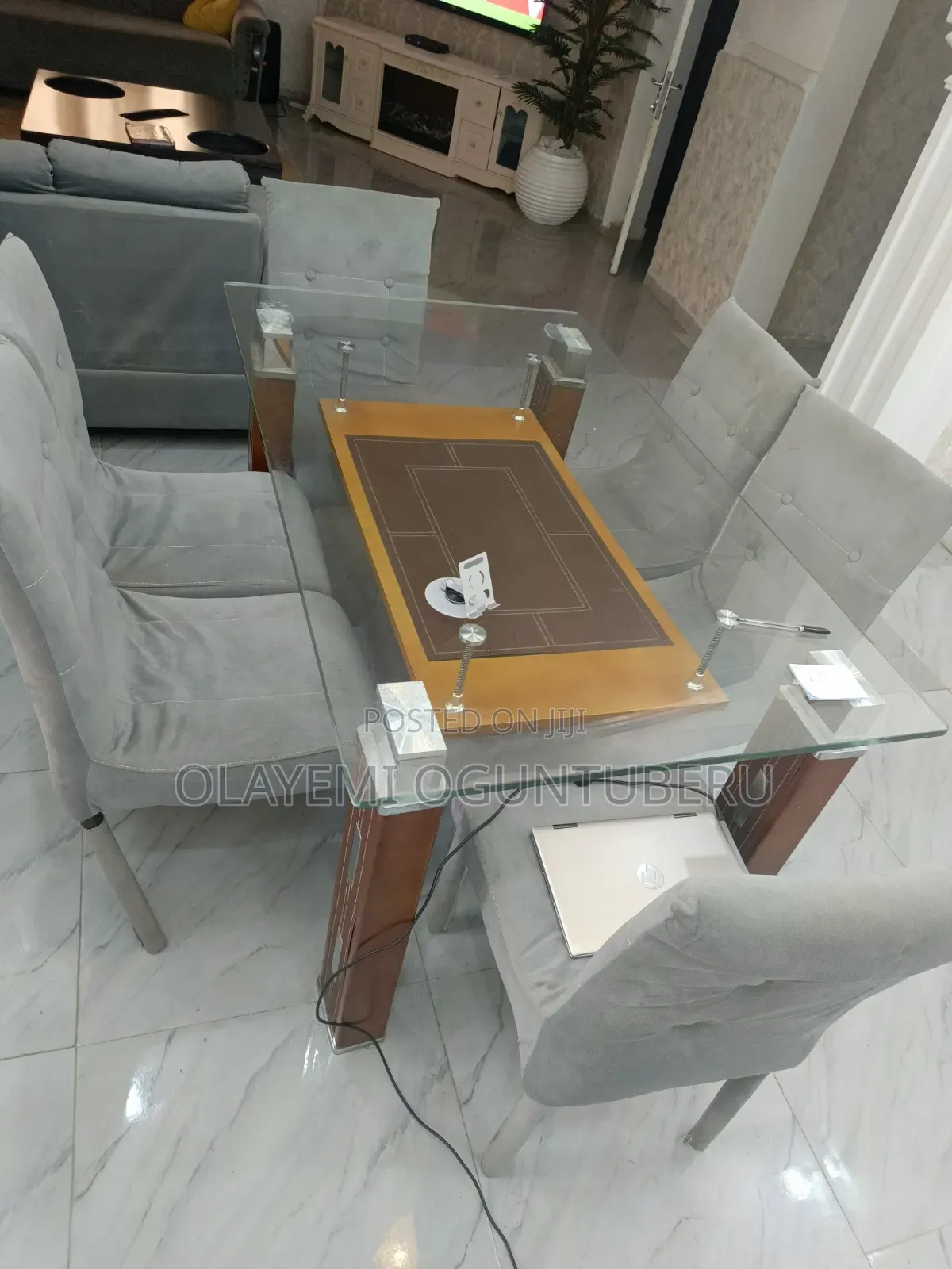 Dinning Set