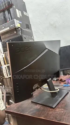 27 Inch’S Acer Frameless Monitor