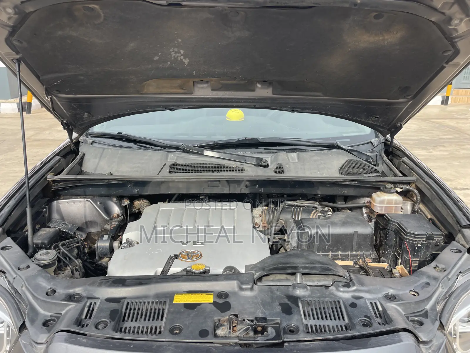Toyota Highlander SE 2010 Gray