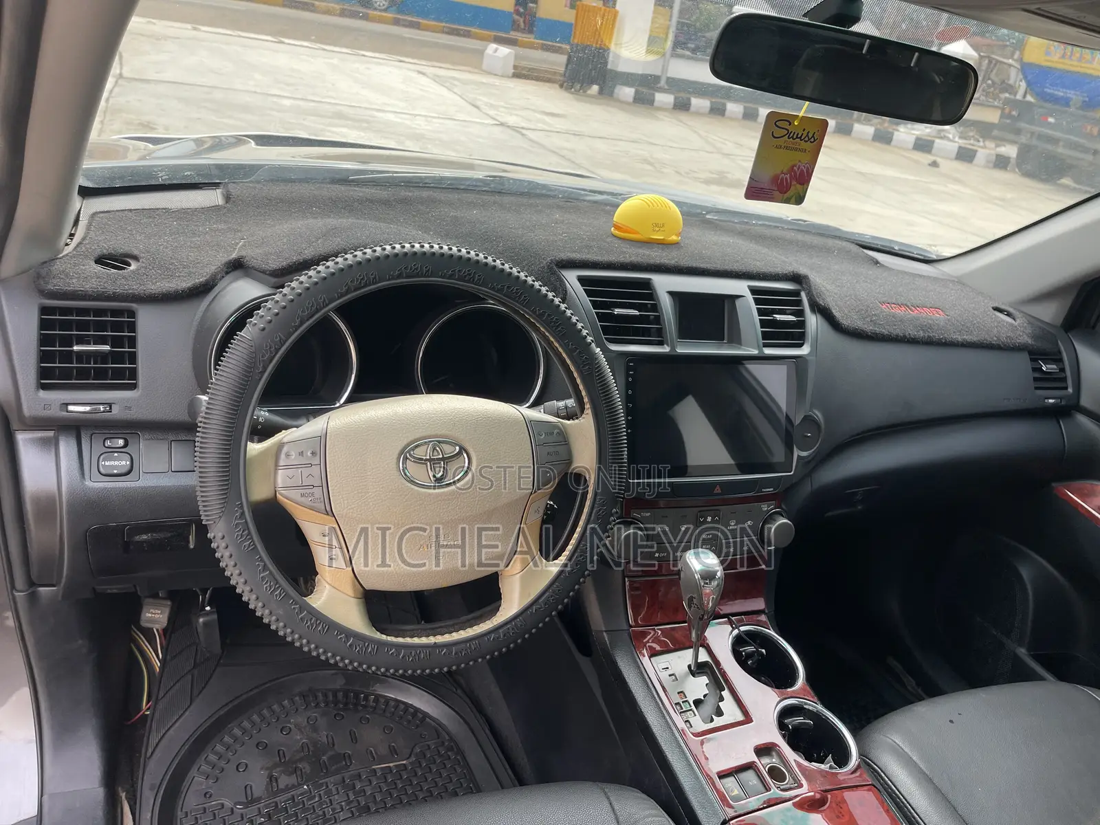 Toyota Highlander SE 2010 Gray