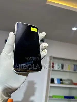 Apple iPhone 12 64 GB