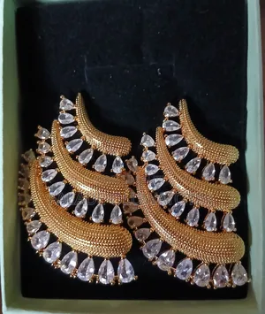 Fadhion Earring